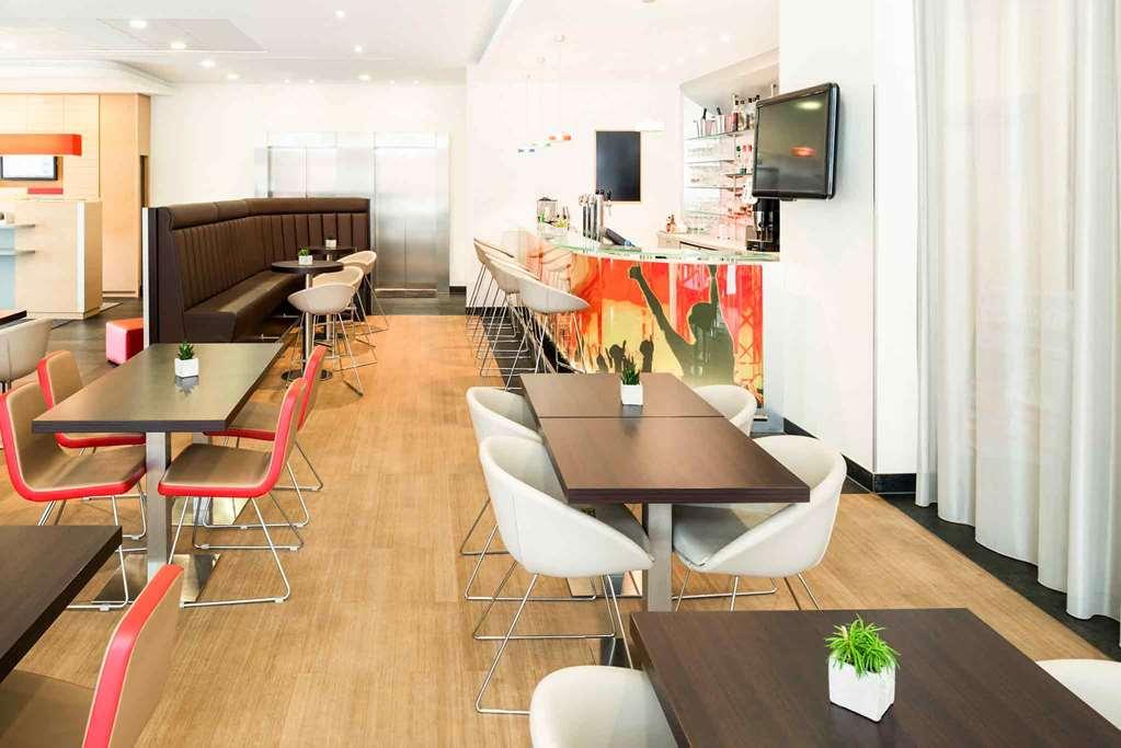 Ibis Esch Belval Hotel Restaurant billede