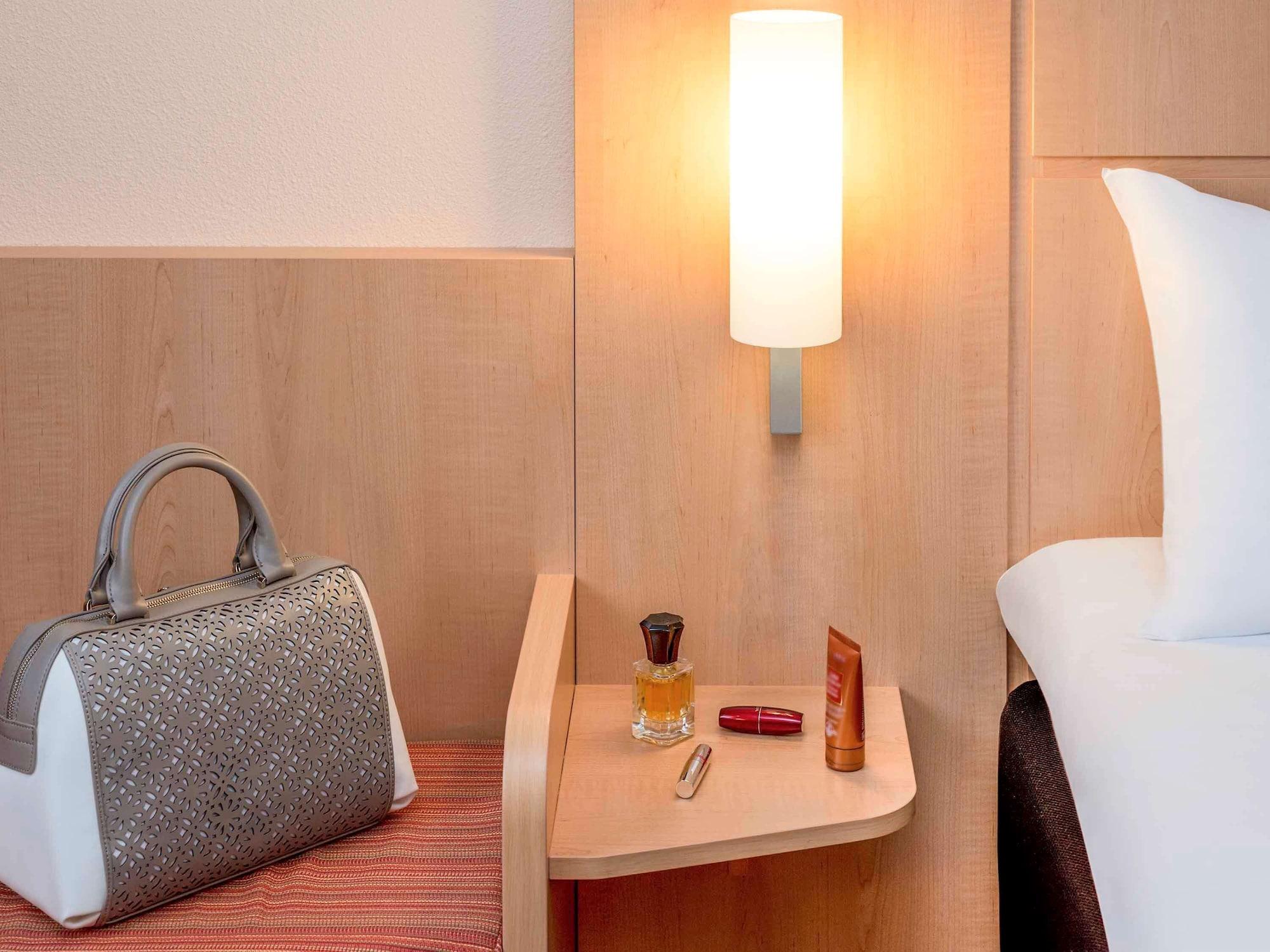 Ibis Esch Belval Hotel Eksteriør billede
